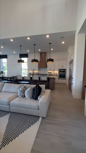 🏡 Introducing the amazing floor plan in Bridgewater Jupiter, New Construction! 🌟 📍 Location: Nestled on a spacious 1-acre lot, this home is situated in the heart of Bridgewater Jupiter, offering convenience and tranquility in one perfect package. 🍽️ Dining Delight: Indulge in the finest culinary experiences, with an array of exquisite dining options just a short distance away from your doorstep. #FoodieParadise 🏖️ Short Distance to Beach: Embrace the coastal lifestyle and bask in the sun at