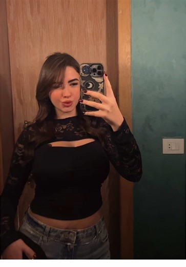 Chic Lace Mini Bolero Fashion Tips