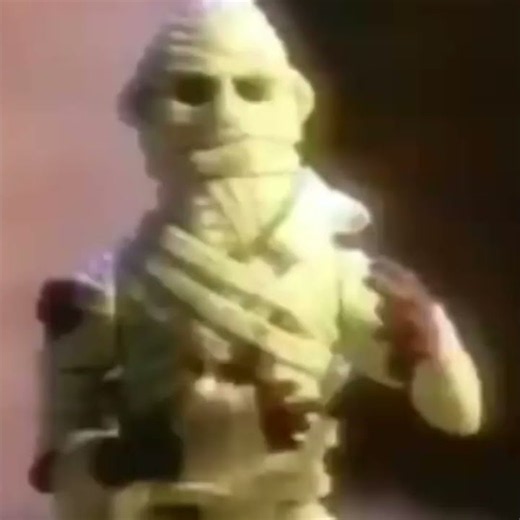 The Real Ghostbusters Kenner TV Advert - Super Fright Features & Ecto 500