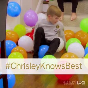 14K views · 231 reactions | Watch Grayson try to beat a world record and tweet with us during tonight's episode of #ChrisleyKnowsBest | Julie Chrisley | Facebook