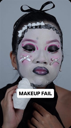 Cindy Chen on Instagram: "I’m so over it 😭 #cakemakeup #avantgardemakeup #experimentalmakeup #makeupartist #cakepiping #makeupfail"