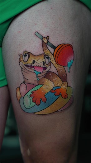 🦎CRESTED GECKO🦎 📍Done at @Elevenink Cremona 📍 🍭Direttamente dai mei sketch un golosissimo geco ciliato🍭 🍩Ci tenevo davvero a realizzare questo pezzo e mi son divertita moltissimo, grazie ancora 🍩 🍰Se anche tu sei un amante degli animali scrivimi in DM per progettare insieme il tuo prossimo tatuaggio🍰 #tattoo #animal #viral #cutetattoo #cremona
