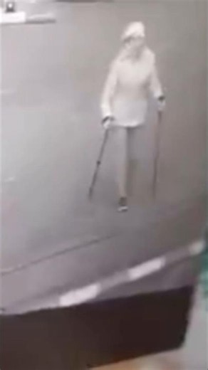 Oszukała przeznaczenie? Weszła prawie pod pociąg