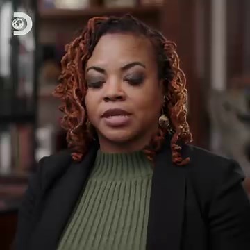 Dense trees = a communication nightmare for police🌲🔇 #Caught | Discovery Channel UK