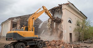 Démolition d’une maison : précautions, législation, coût des travaux
