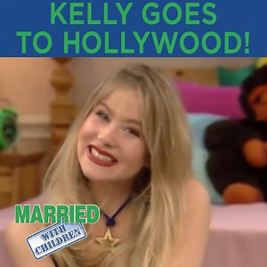 Kelly's talk show becomes a hit with TV networks. From Season 6 Episode 10, 'Kelly Goes To Hollywood: Part 2'. Al, Kelly and Bud travel to Hollywood, where Kelly meets the executive producer (Jon Lovitz) who is interested in picking up her show. The network's executives end up changing it drastically and it gets cancelled. Watch More 'Married With Children': https://bit.ly/2WLVw4f Subscribe: www.youtube.com/throwbackTV Available on Prime Video: https://www.amazon.com/gp/video/detail/B0019BX9C0/r