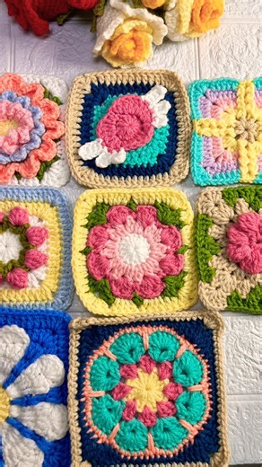 🌸 9 Beautiful Crochet Granny Squares! Which One Wins?