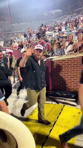 Luke Combs Live: Fast Car Tribute at Country Concert