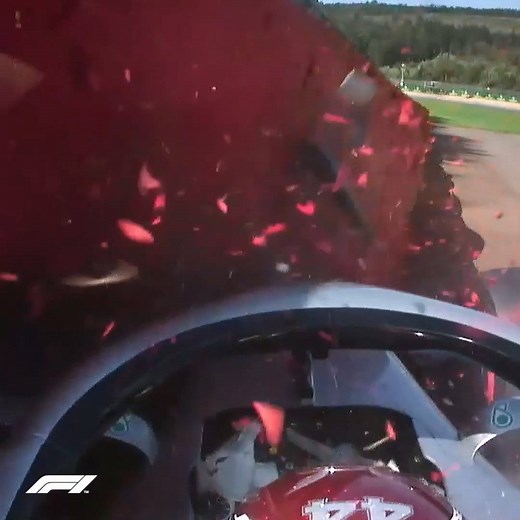 😮😮😮 A rare mistake by Lewis Hamilton in final practice at Spa | F1
