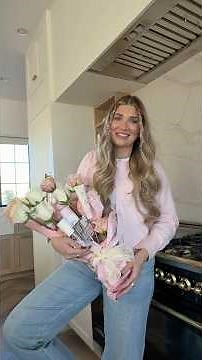 i’M SURPRiSiNG My SiSTER WiTH THiS! 👀🤫 #shorts #shorts