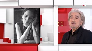 Serge Lama se confie sur son sentiment de culpabilité après la mort de sa fiancée