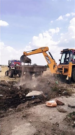 JCB tractor loding #jcb #dj #lodging #tactor #shortsfeed #dj #viralshorts