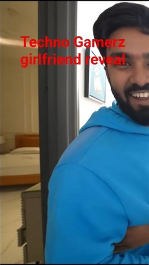 Techno Gamerz 😮girlfriend reveal🤐😐 in Sourav Joshi vlog by mistake #TechnoGamerz#SouravJoshi