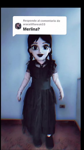 Respuesta a @araceliflores633#merlina #behappy #desfile #convite #disfraces #botargas #personajes #parati #flypシ #viral