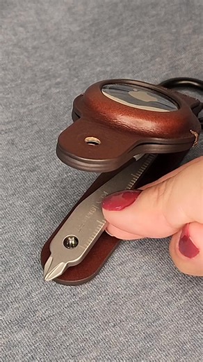 183K views · 1.5K reactions | Assemble with Me | KeySmart Air #keysmart #keyorganizer #minimalism #airtag #airtagholder #assembly #assemblewithme #essentials | KeySmart | Facebook