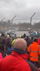 521 Ashley Riley has been a man on a mission today in his Buick - a huge shot on 454 Dean Lewis during the Showdown | Caged Bangers