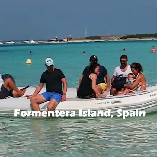 Ses Illetes Beach: Formentera Island's Stunning Paradise