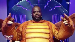 Mask Singer saison 2 : et le gagnant est... le manchot ! (VIDEO) - Stars Actu