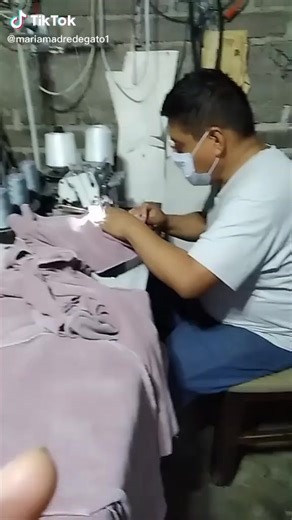 Videos de Mariamadredegato2 (@mariamadredegato) con “Parece fácil - El Tri”