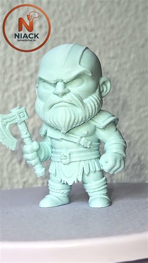 Imprimindo Mini Kratos na Bambu Lab A1 | Impressão 3D Incrível!