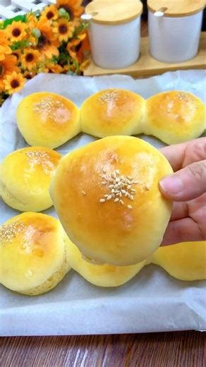 Easy &simple bread recipe. Simple ingredients. How to make bread at home. Fast bread recipe.