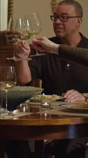 Why I love entertaining at home 🥂