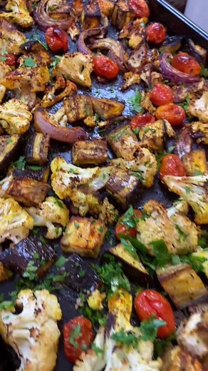 Delicious Roasted Vegetables with a Mediterranean Flair