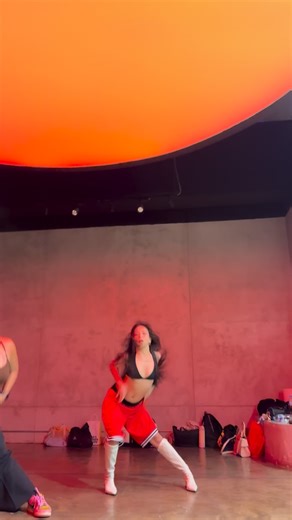 Lili ⋆˚꩜｡ on Instagram: "Tried dancing in heels today hihi 🤍 🧠: @angeldatanagan"