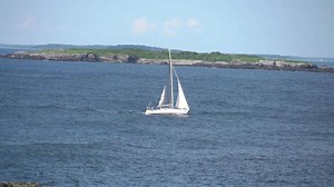 Download Boat Sailing in Ocean 4k for free