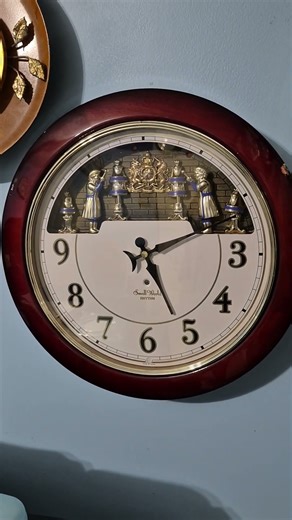 Rhythm "Cherrywood Ring Bells" Magic Motion Clock (4MH652RH06) リズムスモールワールドからくり時計