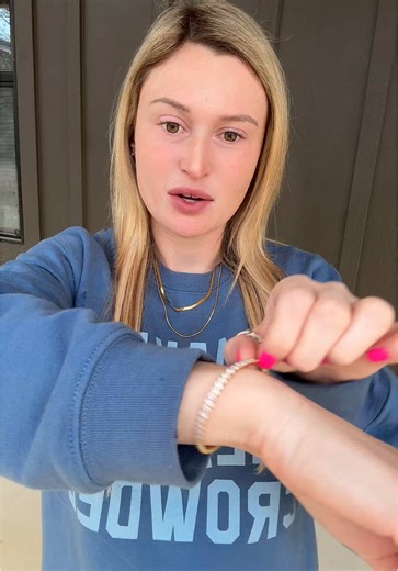 Laliyo for the win two times in one week! If you haven’t already, check them out. Code Brooke20 saves at checkout! #jewelry #momtok #momonthego #fyp