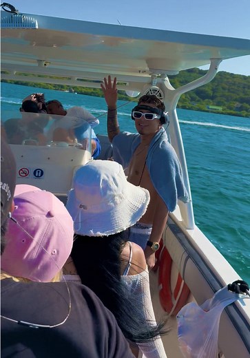 Enjoying a Perfect Day on the Water: Boat Ride Fun