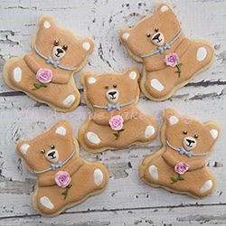 Give a little love with Teddy Bear Hug Cookies! I'll show you how to decorate these fun fuzzy teddy bears with royal icing! https://youtu.be/2eFB2Jv1QpY | Bobbie's Baking Blog