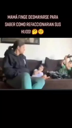 Mamá finge desmayo para probar a sus hijos