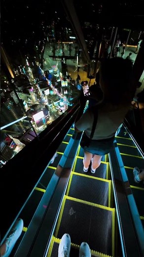 Shibuya Luxe: Tokyo's Ultimate High-End Experience! 🗼🛍️