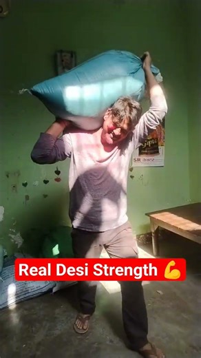 Heavy Bag Lift Challenge 💥 गाँव की ताकत | Grain Bag | weight Lifting | Arvin Vimal #shorts