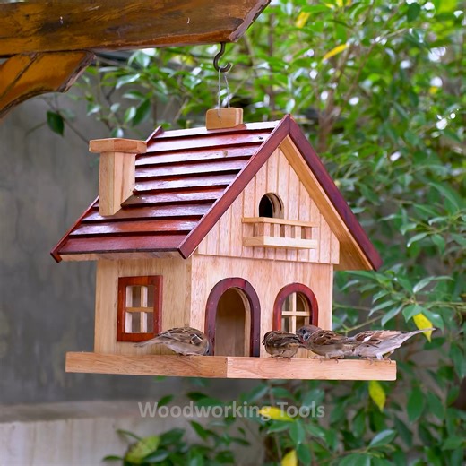 Easy DIY Bird Feeder Anyone Can Build! #diybirdfeeder #creativebirdfeeder #birdfeeder #diycrafts #diyprojects #woodworking | Woodworking Tools