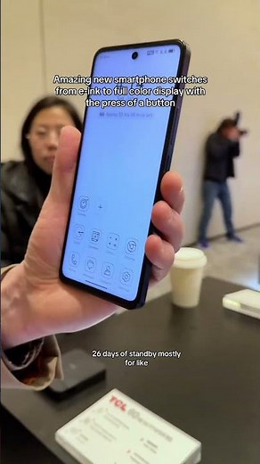 TCL 60XE NxtPaper 5G Smartphone With Changing E-Ink to Color Display! #ces2025 #smartphone