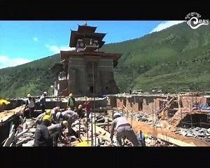 After more than two weeks, the works at the Wangdue Phodrang Dzong Reconstruction Project have resumed. Following the nationwide lockdown, all works stooped at the reconstruction project. However, the district COVID-19 task force identified the site as a Self-Contained Zone and the approval to restart the works was sought from the National COVID-19 task force. | BBS