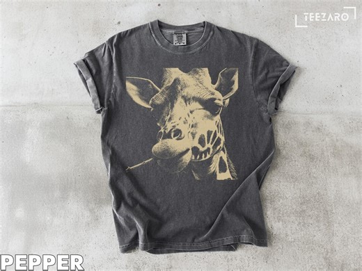 Giraffe T-shirt: Detailed, Animal Portrait, African Wildlife, Zoo Animal - Etsy
