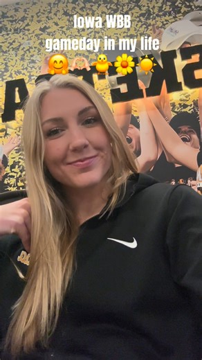 Sydney Affolter on Instagram: "Good to be home!! Hawk fans you were awesome last night🤗🫶🏻🐥🌼☀️ #iowawbb #gameday #diml #B1G #foxsports"