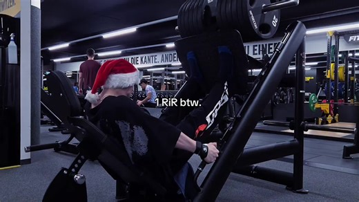 DM for coaching. Check out Vervest Clothing! 10% off with code: BUEBELE Link in Bio #evidencebased #hypertrophy #cinematicvideo #optimal #bodybuilding