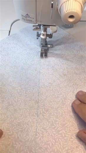 Quick Easy Half Square Triangle Perfect for a Beginner Make Quilts