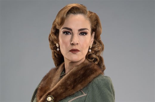 ¡Entrevista! Chantal habla de El Conde, su amigo Fernando Colunga y la fallecida Helena Rojo