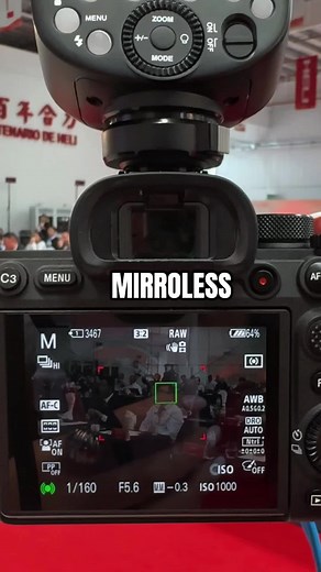 DSRL VS MIRROLESS 💣