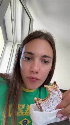 Pains suisses et viennoiseries pour petit déjeuner