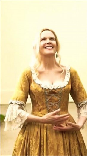✨ 🩰 Beautiful Deh Vieni non Tardar (Mozart, Figaro) with Soprano & Ballerina in Historic Garden! 🌼