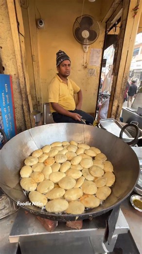 Nitin verma on Instagram: "Khasta kachori"