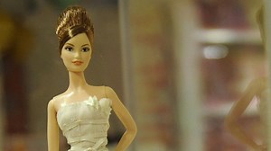 Here Are ALL the To-Die-For Wedding Dresses in Vera Wang's Latest Collection