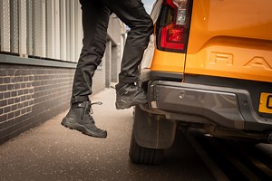 Xpert Workwear: For Every Pro. For Every Job. • Ads of the World™ | Part of The Clio Network